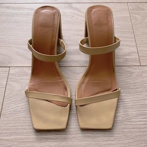 BY FAR Tanya Nude Leather Sandal